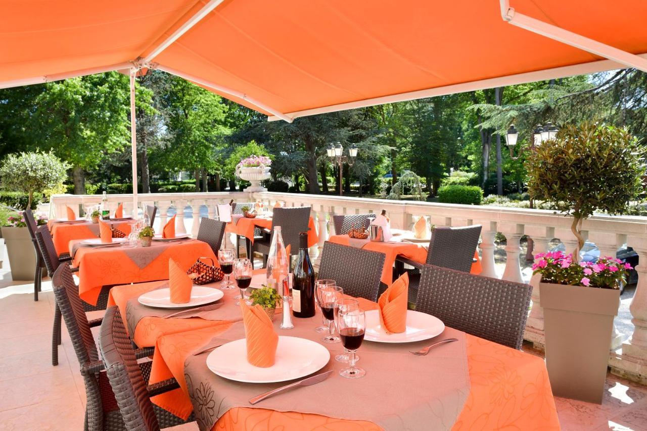 Logis Hotel Restaurant Le Parc Сальбрі Екстер'єр фото
